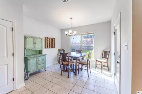 Dining - 102 Briar Trce, Monroe, LA 71203 photo 1 of 1