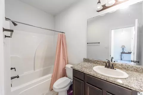 Bath - 102 Briar Trce, Monroe, LA 71203 photo 1 of 1