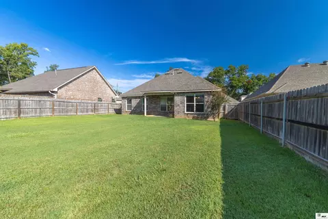 Exterior - 102 Briar Trce, Monroe, LA 71203 photo 5 of 6