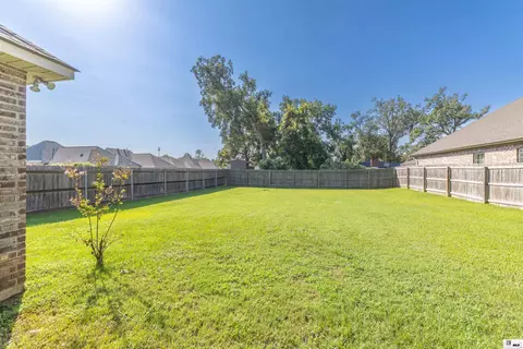 Exterior - 102 Briar Trce, Monroe, LA 71203 photo 3 of 6