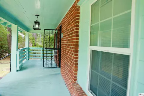 Exterior - 1200 Mcdonald Ave, Ruston, LA 71270 photo 2 of 9
