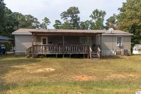 Exterior - 297 Harrison Rd, Ruston, LA 71270 photo 4 of 7