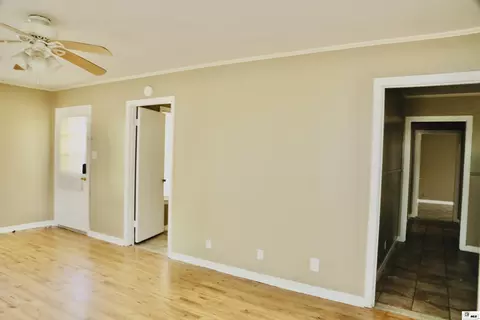 Living - 1102 Eastland Ave, Ruston, LA 71270 photo 4 of 4
