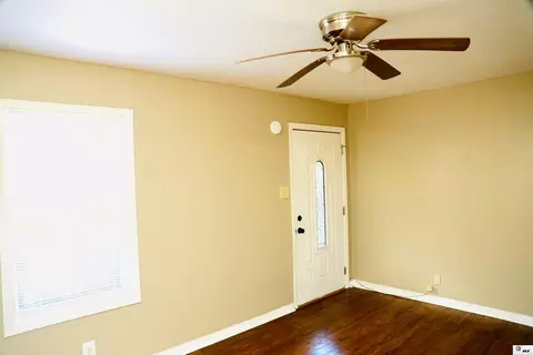 Living - 828 Ponder St, Ruston, LA 71270 photo 2 of 2
