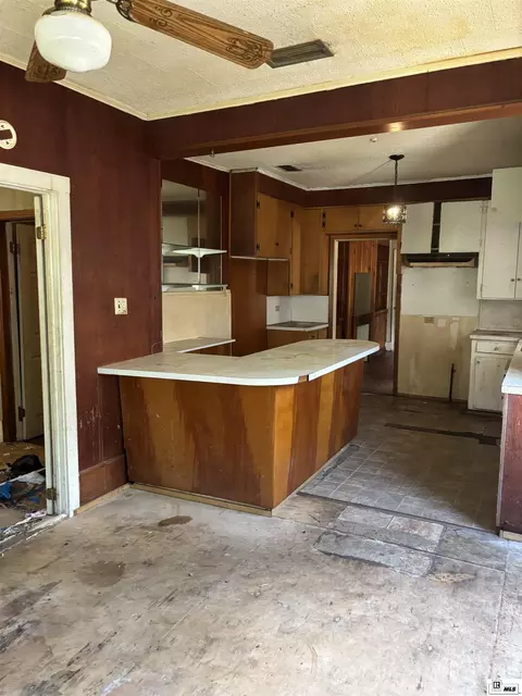 Kitchen - 5111 John Ln, Monroe, LA 71202 photo 3 of 3