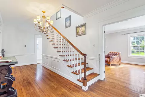 Entry Way - 2202 Jasmine St, Monroe, LA 71201 photo 1 of 3