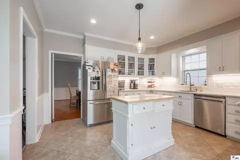 Kitchen - 2202 Jasmine St, Monroe, LA 71201 photo 3 of 3