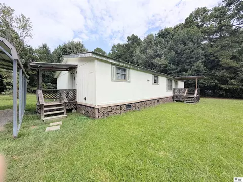 Exterior - 8409 Diel Rd, Bastrop, LA 71220 photo 1 of 4