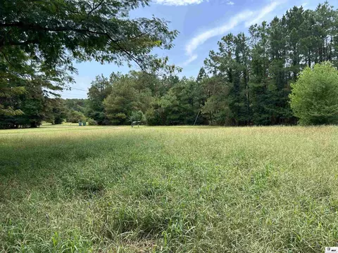 Exterior - 8409 Diel Rd, Bastrop, LA 71220 photo 3 of 4