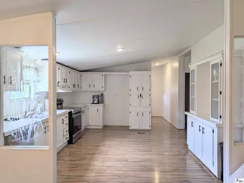 Kitchen - 8409 Diel Rd, Bastrop, LA 71220 photo 4 of 4