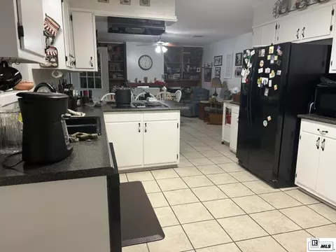 Kitchen - 1903 Howard Dr, Monroe, LA 71201 photo 1 of 2