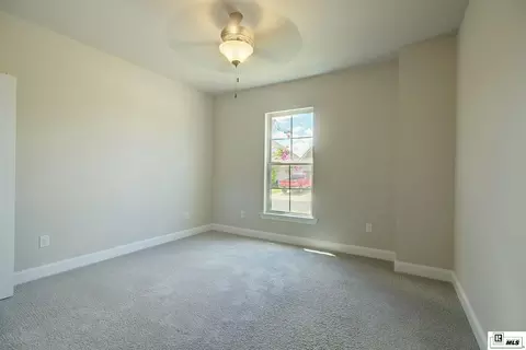 Bedroom - 214 Fairhope Dr, Sterlington, LA 71280 photo 6 of 7