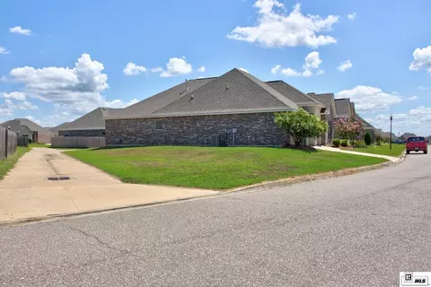 Exterior - 214 Fairhope Dr, Sterlington, LA 71280 photo 3 of 3