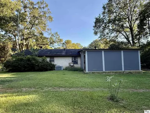 Exterior - 1221 Guy Ave, Bastrop, LA 71220 photo 4 of 5