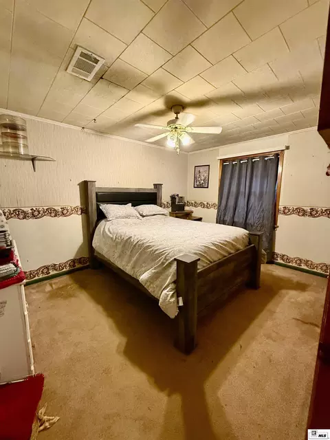 Bedroom - 1221 Guy Ave, Bastrop, LA 71220 photo 2 of 3