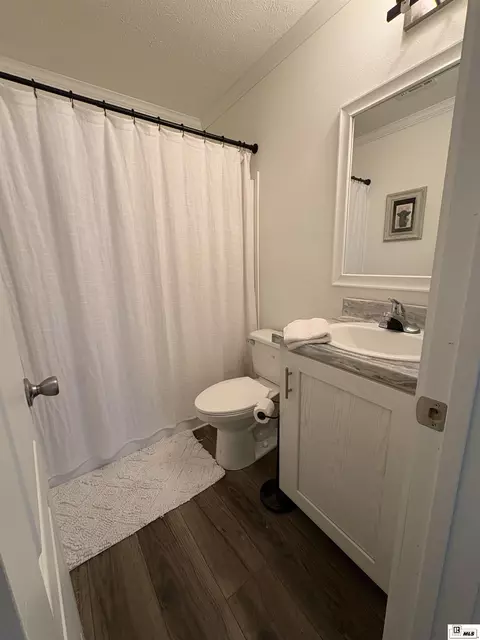 Bath - 535 Doc Loop Rd, Winnsboro, LA 71295 photo 5 of 5