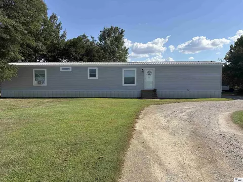 Exterior - 535 Doc Loop Rd, Winnsboro, LA 71295 photo 2 of 4