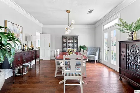 Dining - 3267 Deborah Dr, Monroe, LA 71201 photo 2 of 3