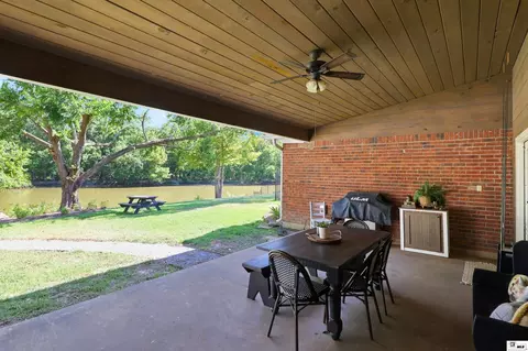 Exterior - 3267 Deborah Dr, Monroe, LA 71201 photo 6 of 8