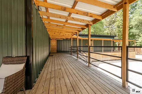 Exterior - 558 K Ave, Huttig, AR 71747 photo 9 of 12