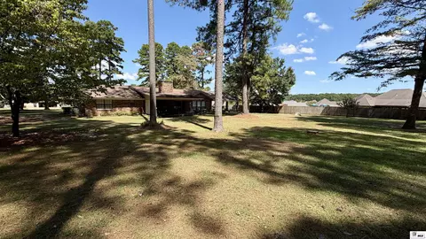 Exterior - 715 Stable Rd, Ruston, LA 71270 photo 5 of 7