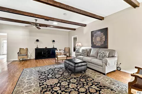 Living - 2311 Pinehurst Dr, Monroe, LA 71201 photo 4 of 4