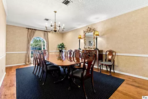 Dining - 2311 Pinehurst Dr, Monroe, LA 71201 photo 5 of 5