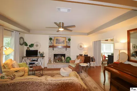 207 Wesley Dr, Ruston, LA 71270 photo 3