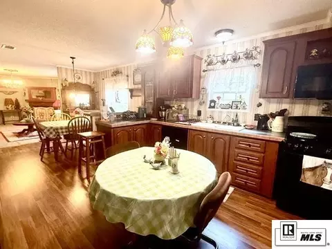 Kitchen - 1533 Williams Rd, Choudrant, LA 71227 photo 4 of 4