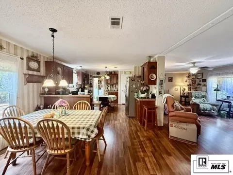 Dining - 1533 Williams Rd, Choudrant, LA 71227 photo 2 of 3