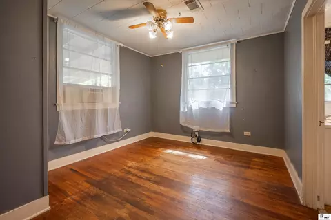 Bedroom - 330 Morgan Hare Rd, Monroe, LA 71203 photo 4 of 4