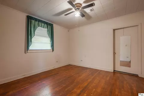 Bedroom - 330 Morgan Hare Rd, Monroe, LA 71203 photo 3 of 4