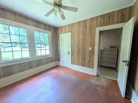 Bedroom - 1366 Pinecrest St, Olla, LA 71465 photo 4 of 5