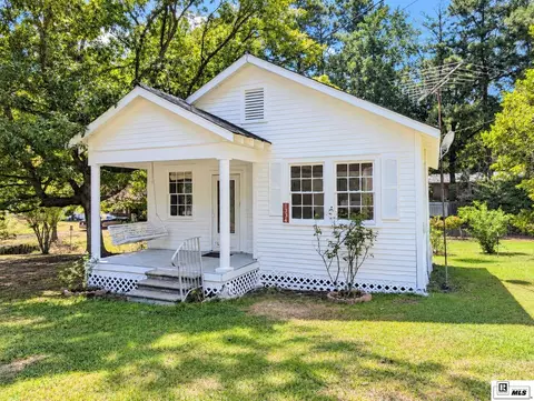 Exterior - 1366 Pinecrest St, Olla, LA 71465 photo 9 of 10