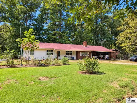 Exterior - 1366 Pinecrest St, Olla, LA 71465 photo 10 of 10