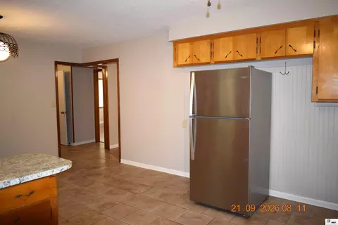 Kitchen - 906 Bridge St, Bastrop, LA 71220 photo 8 of 9