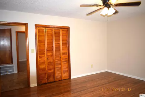 Bedroom - 906 Bridge St, Bastrop, LA 71220 photo 2 of 4