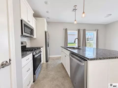 Kitchen - 3001 Leyland Dr, Ruston, LA 71270 photo 1 of 3