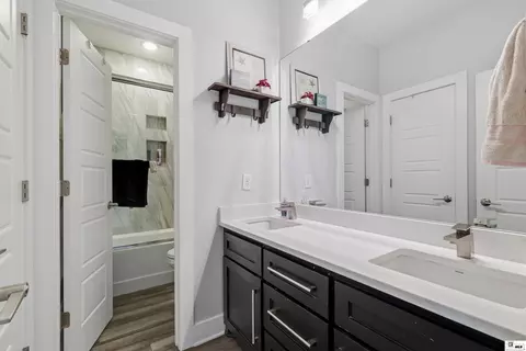 Bath - 302 Teal Loop, West Monroe, LA 71291 photo 5 of 7