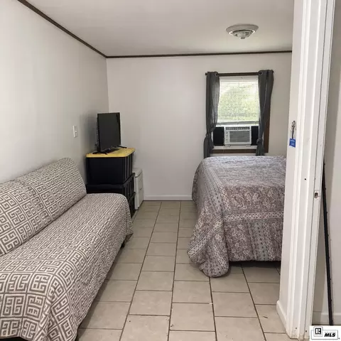 Bedroom - 801 S 7th St, Monroe, LA 71201 photo 3 of 3