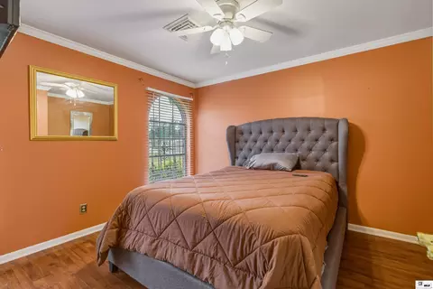 Bedroom - 1372 Parker Rd, Monroe, LA 71202 photo 3 of 6