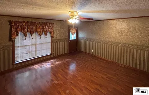 Living - 2517 Melody Ln #1, Ruston, LA 71270 photo 2 of 3