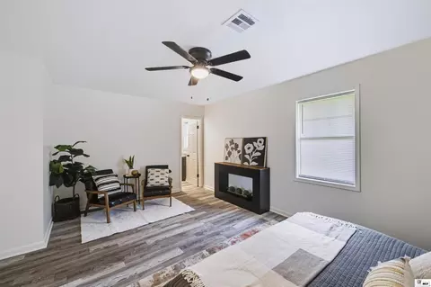 Bedroom - 82 Nelson Rd, Monroe, LA 71203 photo 3 of 5