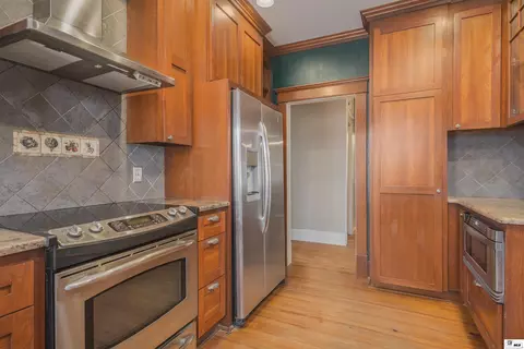 Kitchen - 1303 Spencer Ave, Monroe, LA 71201 photo 1 of 2