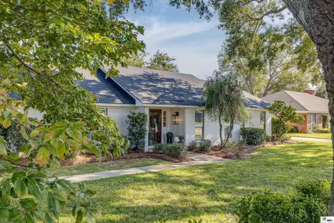 Exterior - 2504 Bramble Dr, Monroe, LA 71201 photo 2 of 5