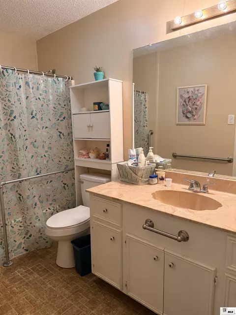 Bath - 757 Ball Rd, Dubach, LA 71235 photo 1 of 2