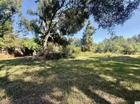 Exterior - 412 Stevenson Dr, Monroe, LA 71203 photo 9 of 15