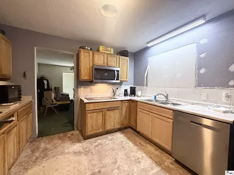 Kitchen - 412 Stevenson Dr, Monroe, LA 71203 photo 1 of 1