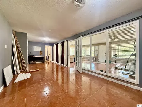Entry Way - 412 Stevenson Dr, Monroe, LA 71203 photo 1 of 3