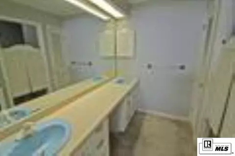 2113 Valencia Ave, Monroe, LA 71201 photo 18